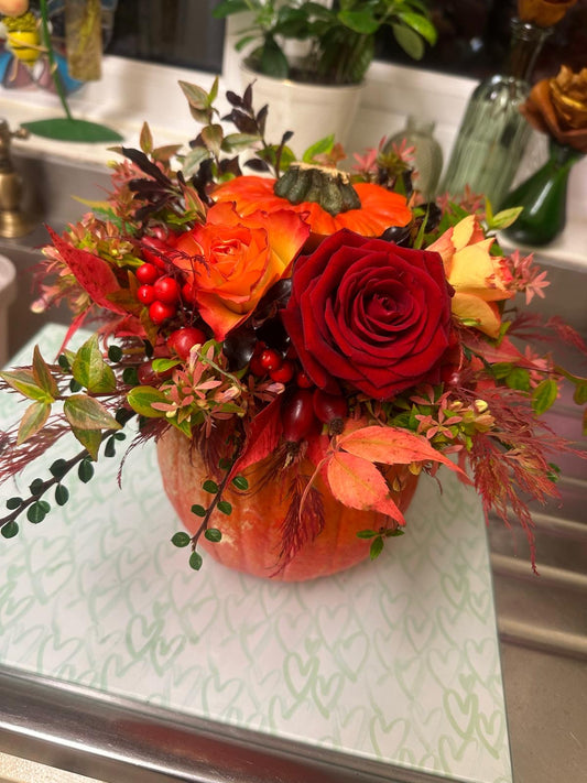 Blooming Pumpkins class 25th October @ Coro lounge, Gloucester 🎃🌸