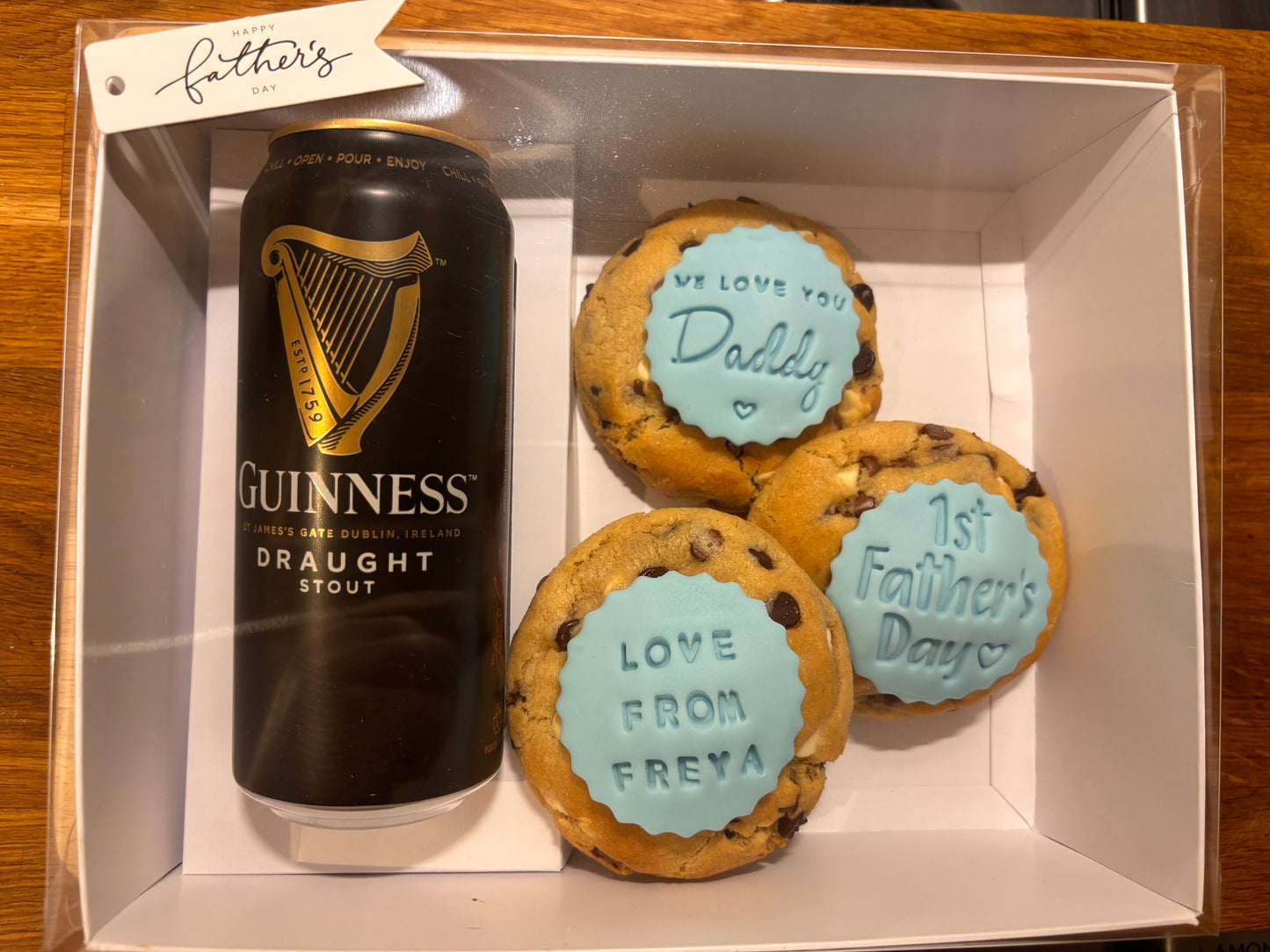 Can and cookie bundle