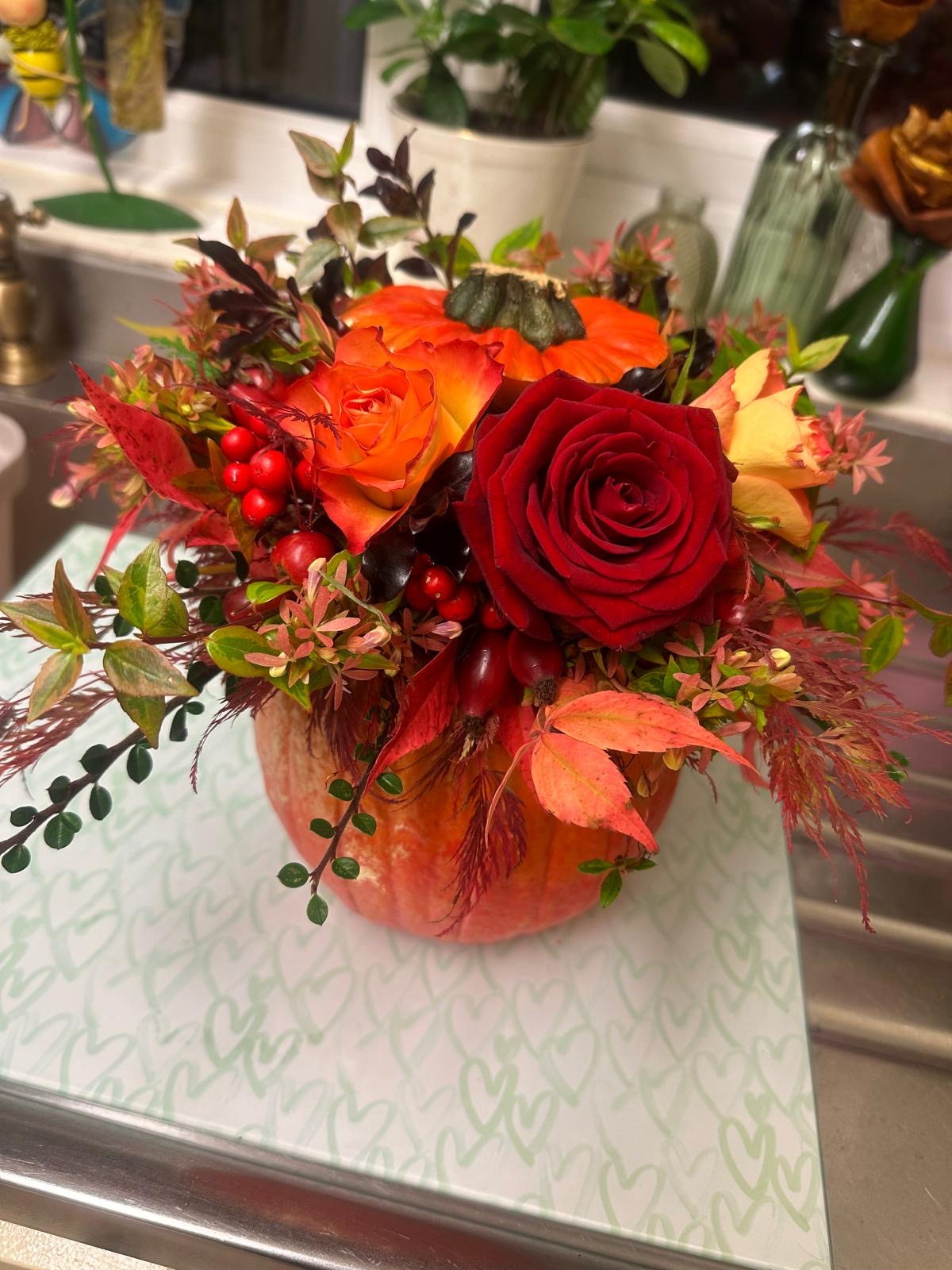 Blooming Pumpkins class 25th October @ Coro lounge, Gloucester 🎃🌸