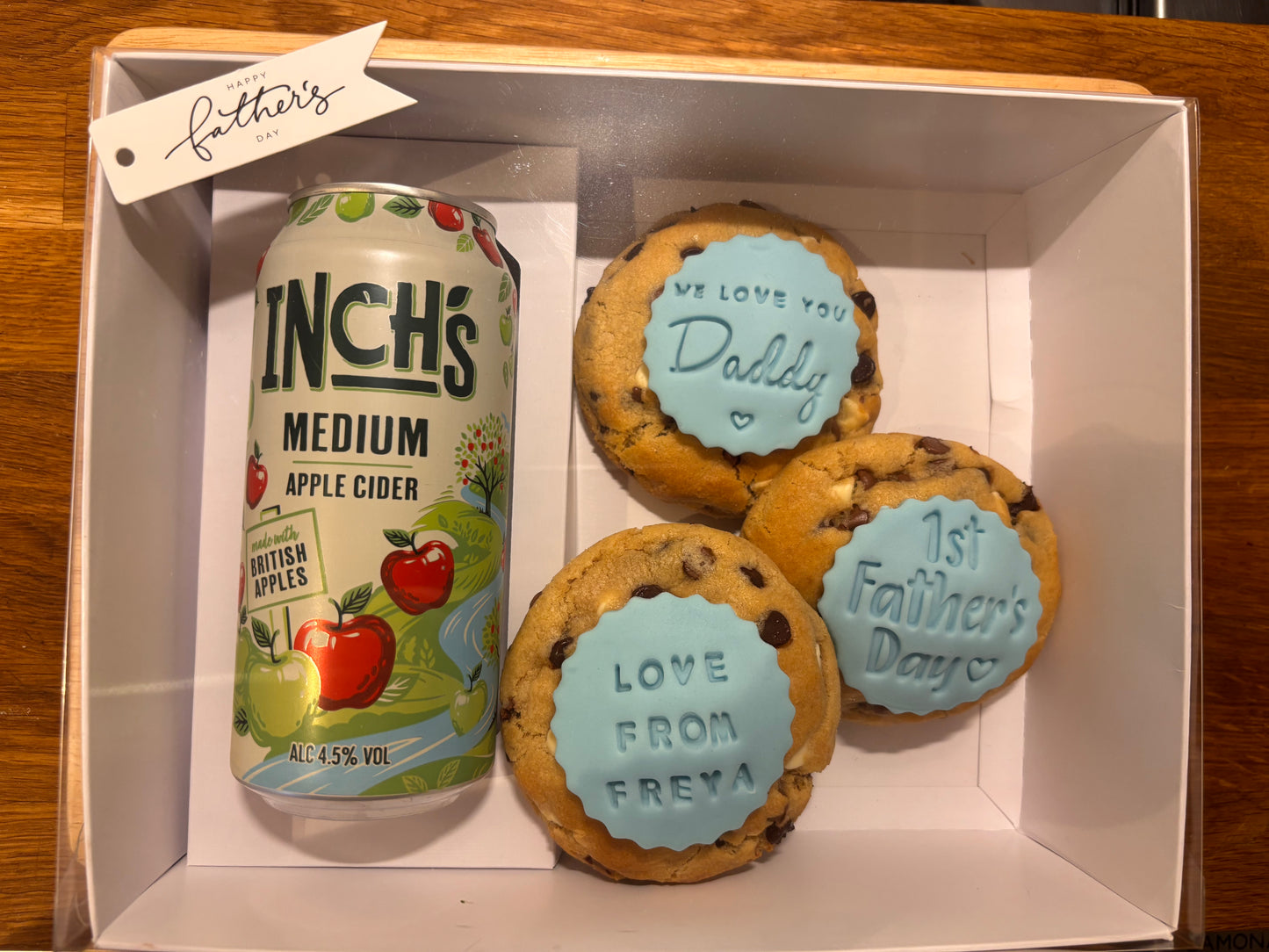 Can and cookie bundle